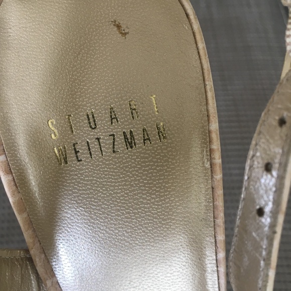 NEW Stuart Weitzman Snake Leather Platform Closed Toe Pumps - Picture 5 of 10